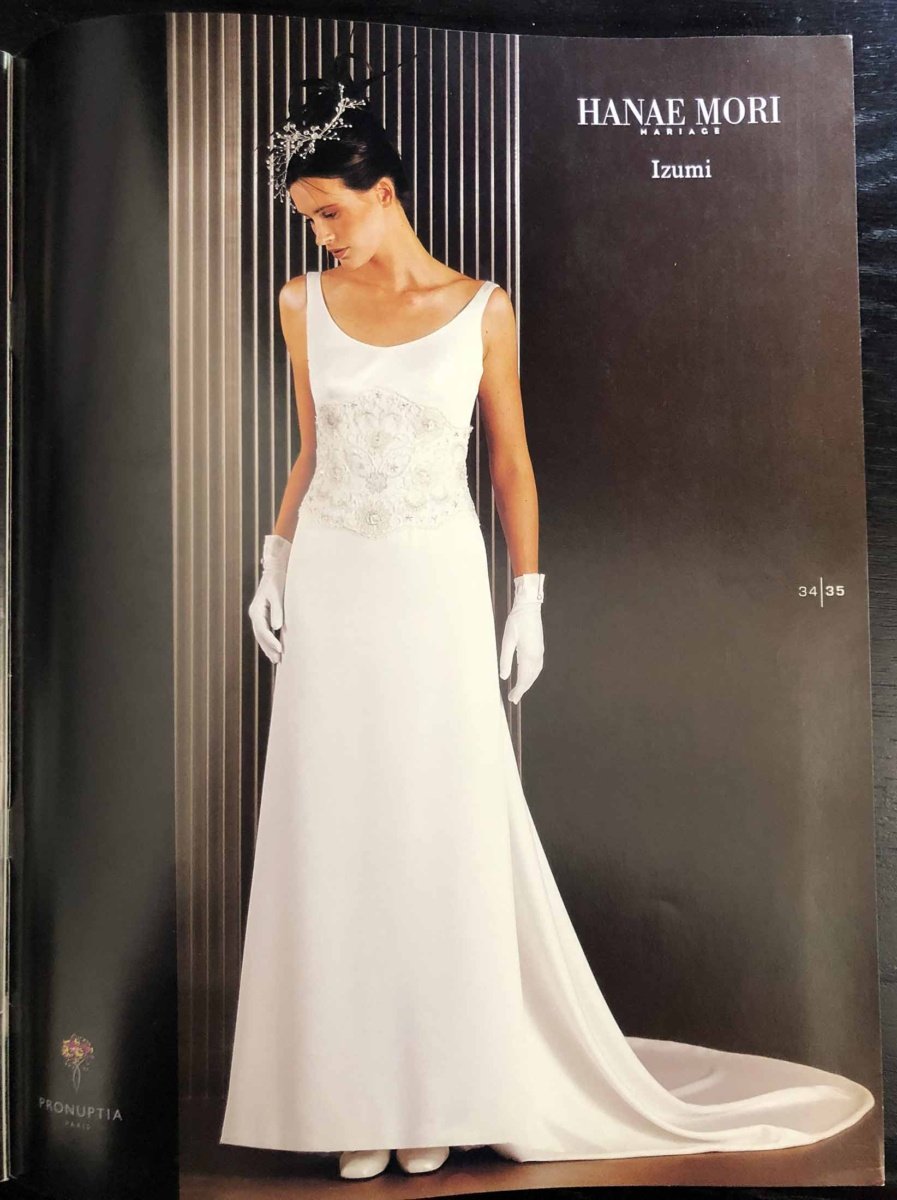 Hanae mori pronuptia 2001