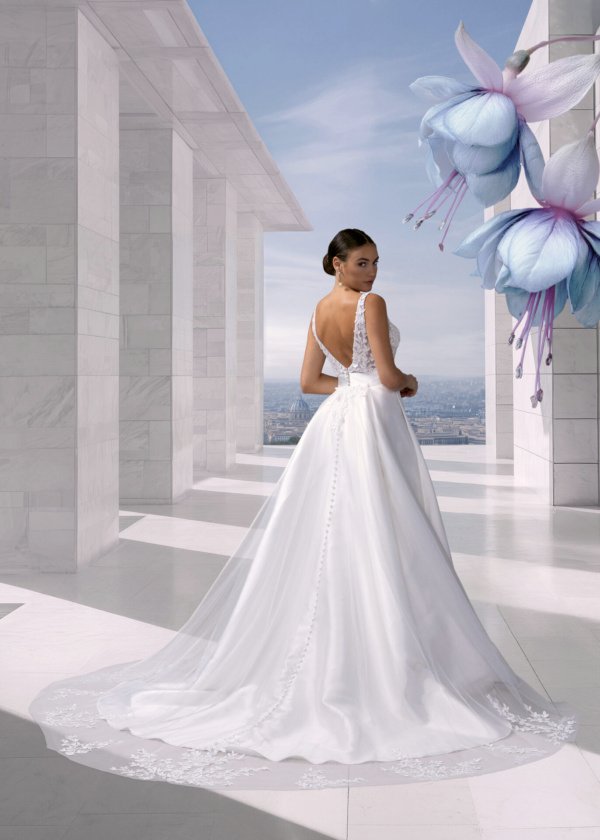 Robe De Mariée Ferouze Dos Def Pronuptia Collection 2027 Robe De Mariée Ferouze Dos Def Pronuptia Collection 2027